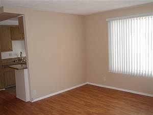 3rd image of 1031 N Ogden Dr APT 5
