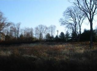 57 Spook Rock Rd, Suffern, NY 10901