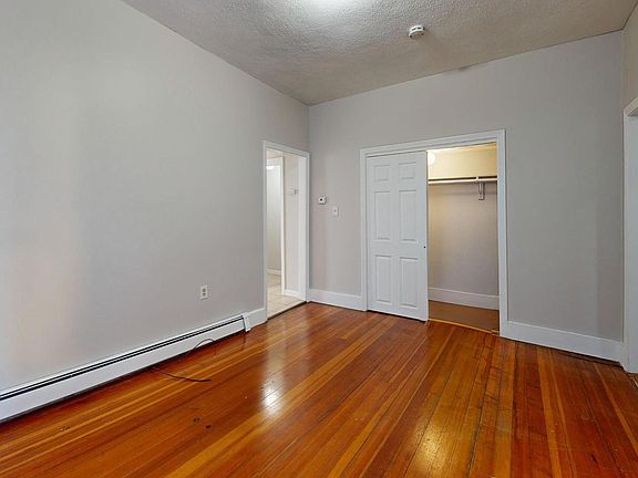 3rd image of 163 Hichborn St #1
