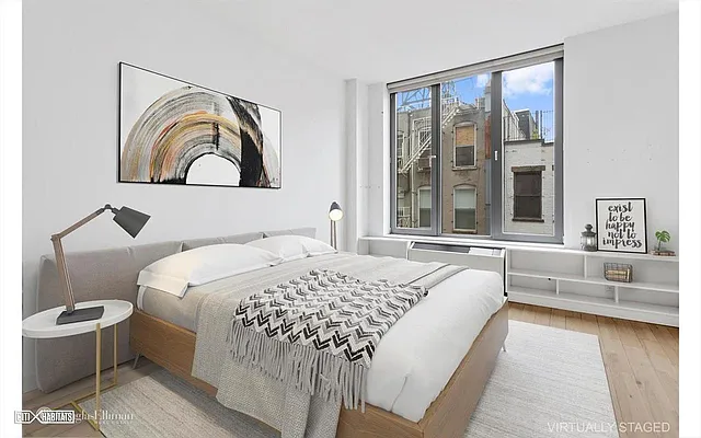 Rented by R New York | media 7