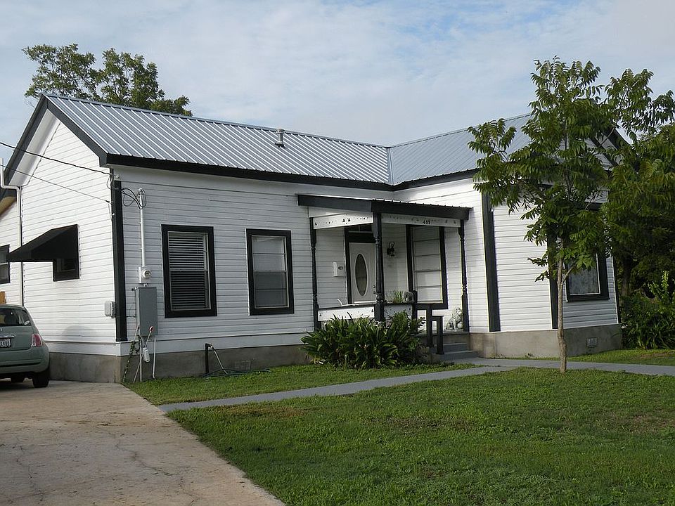 1st image of 453 E Krezdorn St