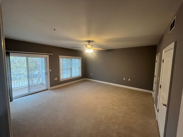 500 Riverside Dr #119