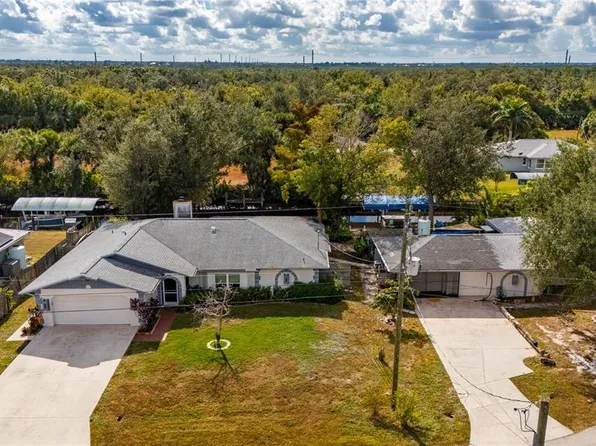 28427 Sabal Palm Dr, Punta Gorda, FL 33982