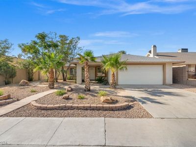 5821 W Gowan Rd, Las Vegas, NV, 89108