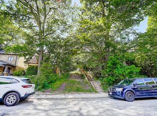 92 Neville Park Blvd, Toronto, ON M4E3P8
