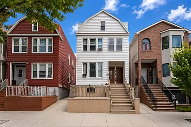 18 Stevens Avenue