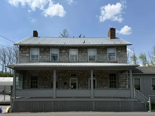 2469 Woodbury Pike, Woodbury, PA 16695