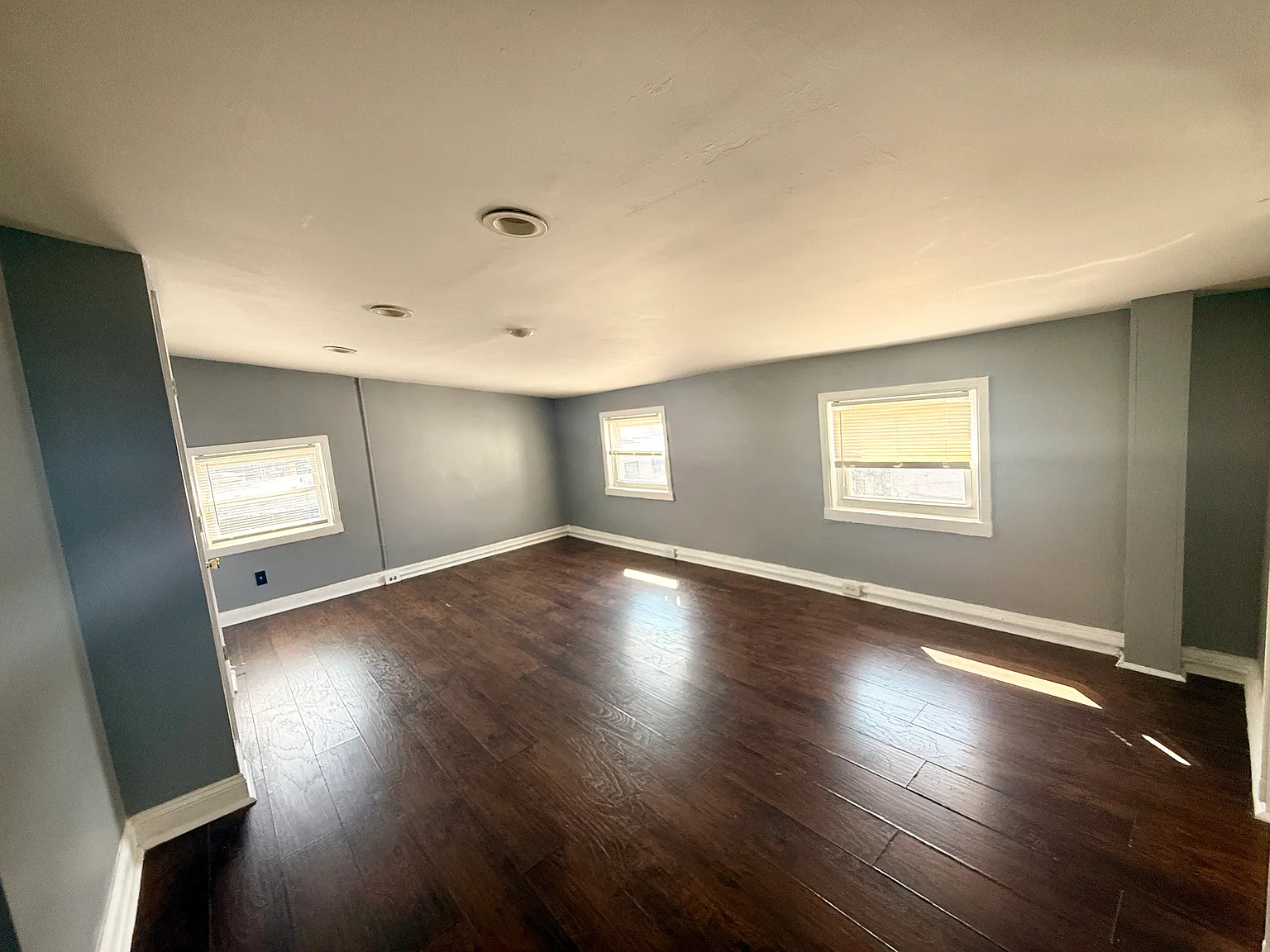 1 bed, 655 sqft, $1,099 — Photo 2