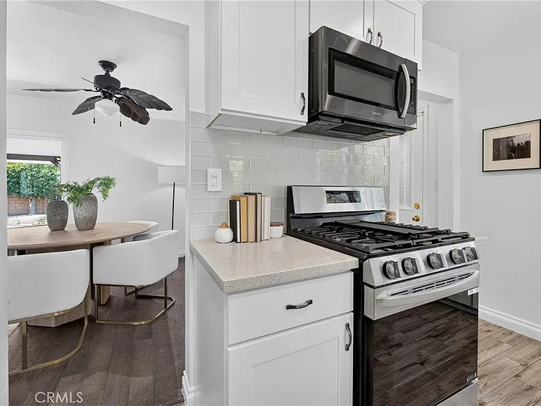 1030 E Oakmont Ave — Photo 6