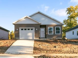 1719 Thornhill Dr, South Bend, IN 46614