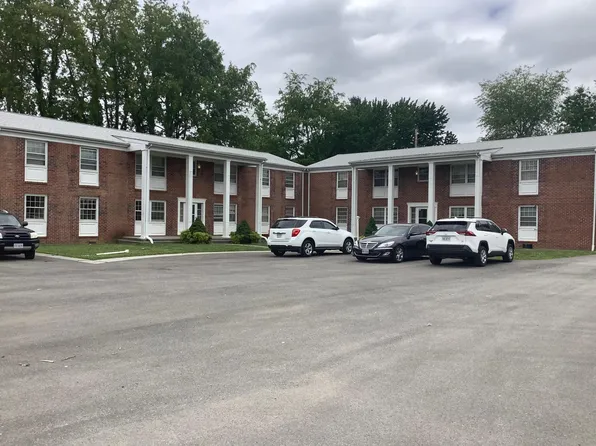 1903 Medallion Dr, Pulaski, VA 24301