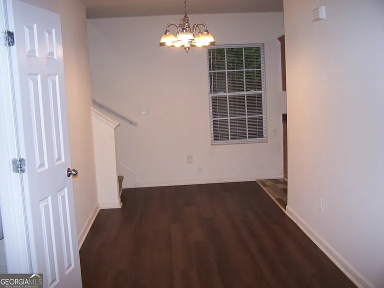 102 Cameron Way #B — Photo 5