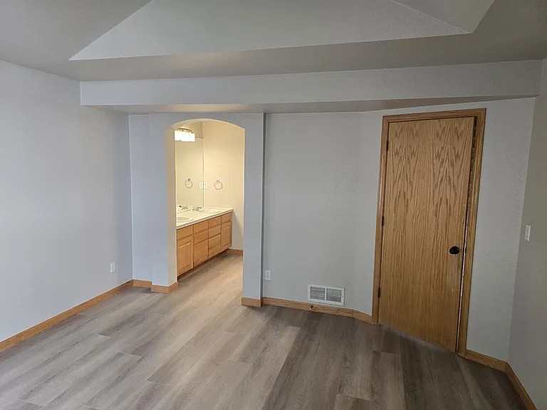1632 Foxhall Ct — Photo 17