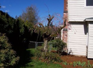 650 Calvin St, Columbia City, OR 97018