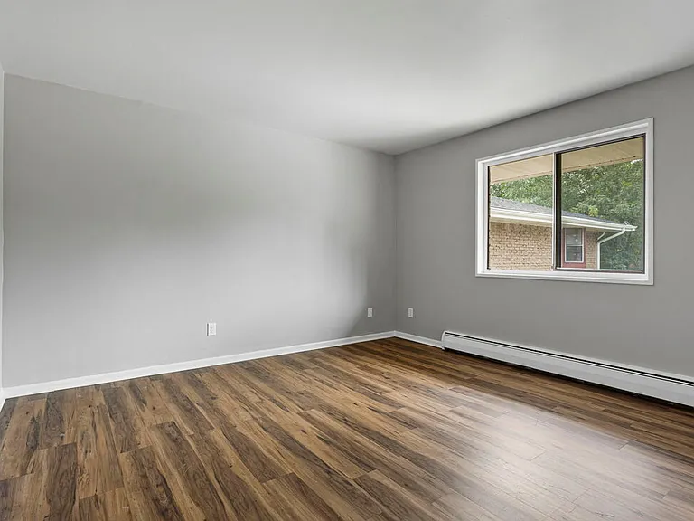 5006 Whitcomb Dr #8 — Photo 10