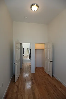 Rented by Gabriel Troncoso, LREB | media 18