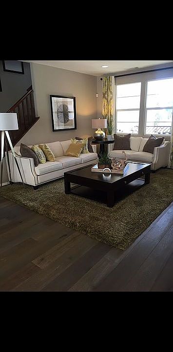 1st image of 586 Katy Dr