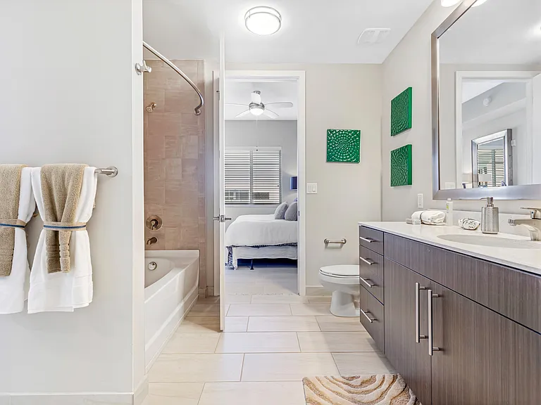 Model bathroom at our apartments in Boca Raton.