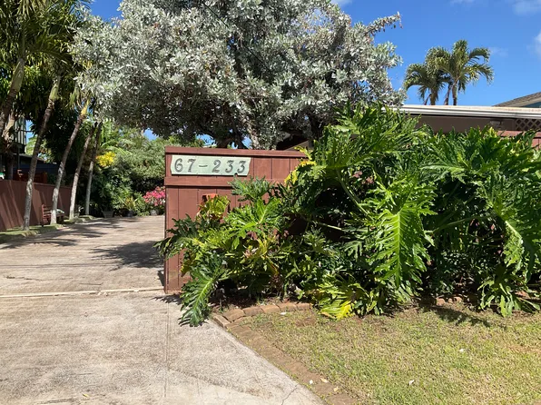 67-233 Kiapoko St #B, Waialua, HI 96791