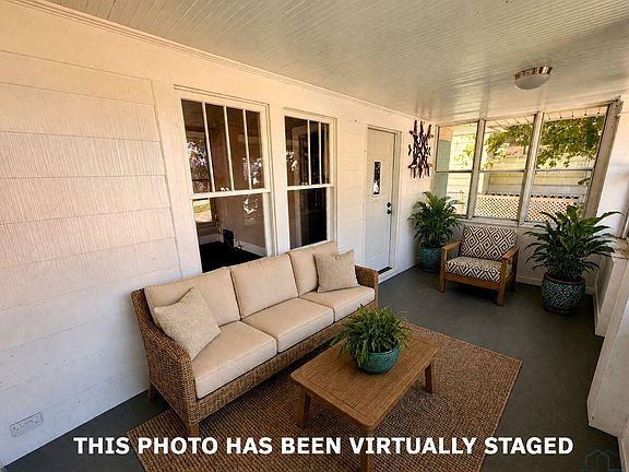 3rd image of 814 16th St