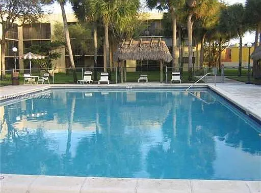 8075 SW 107th Ave #305 — Photo 18