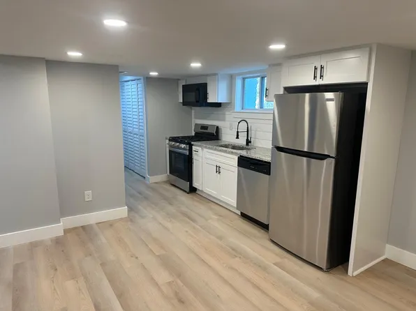 520 Jerry Ln SW #B, Marietta, GA 30060