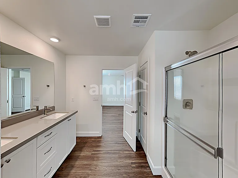 2021 Reaves Way — Photo 19