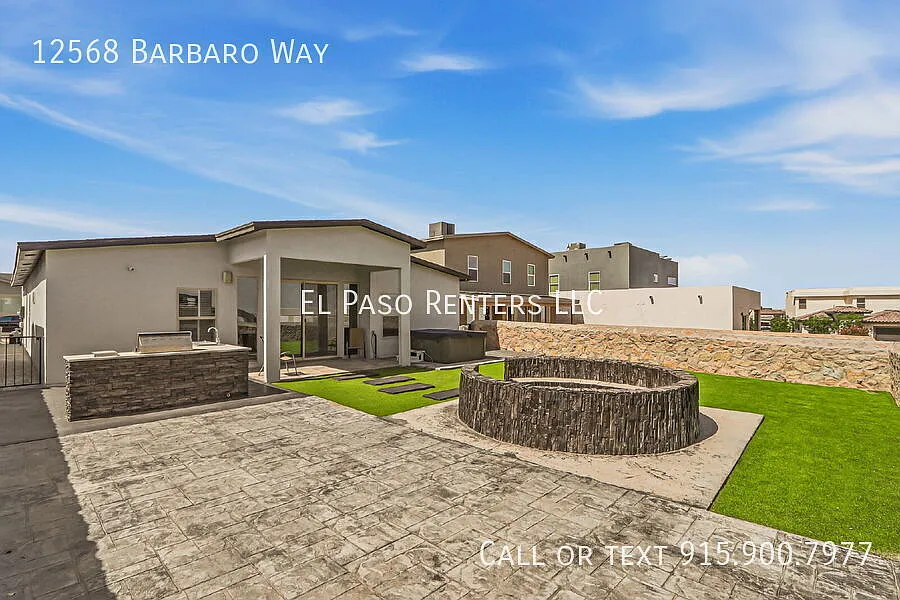 Building Photo - 12568 Barbaro Way