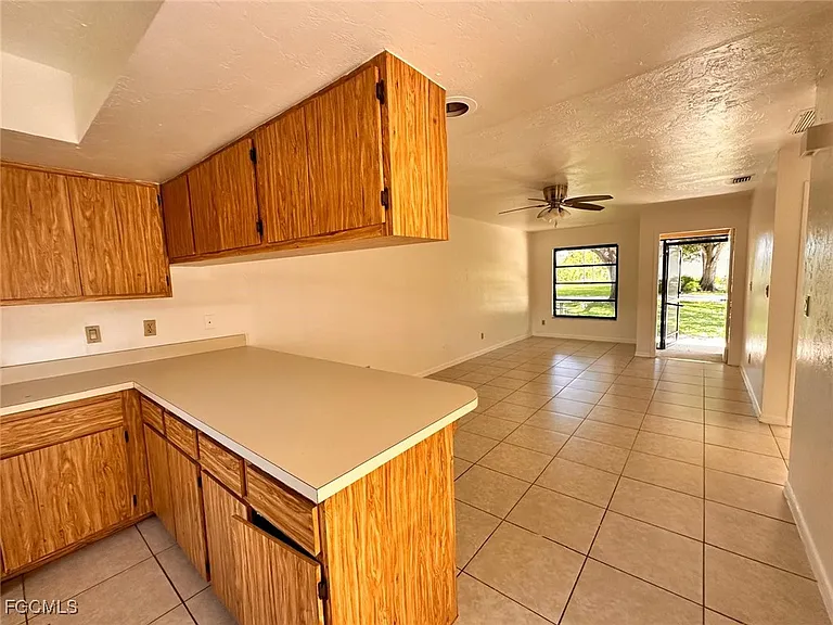 16363 Teresa Ln — Photo 8
