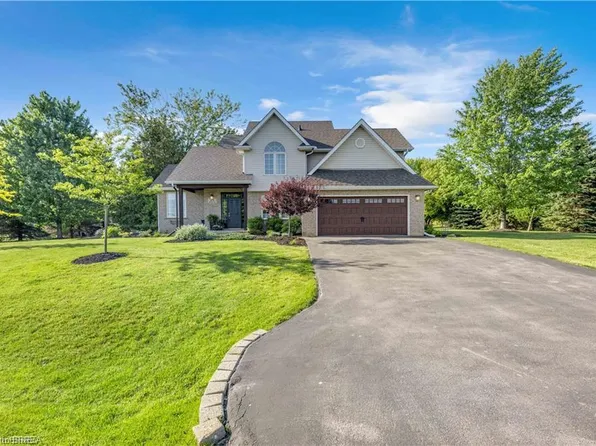 25 Brian Dr, Brant, ON N0E 1A0