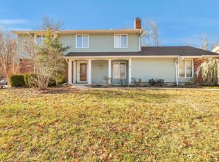 483 Graywood Dr, Ballwin, MO