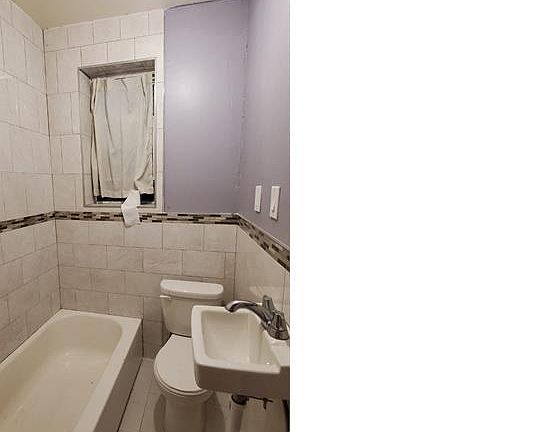 5th image of 179 Linden St