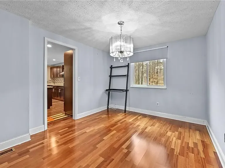 4608 Rosemear Ct — Photo 31