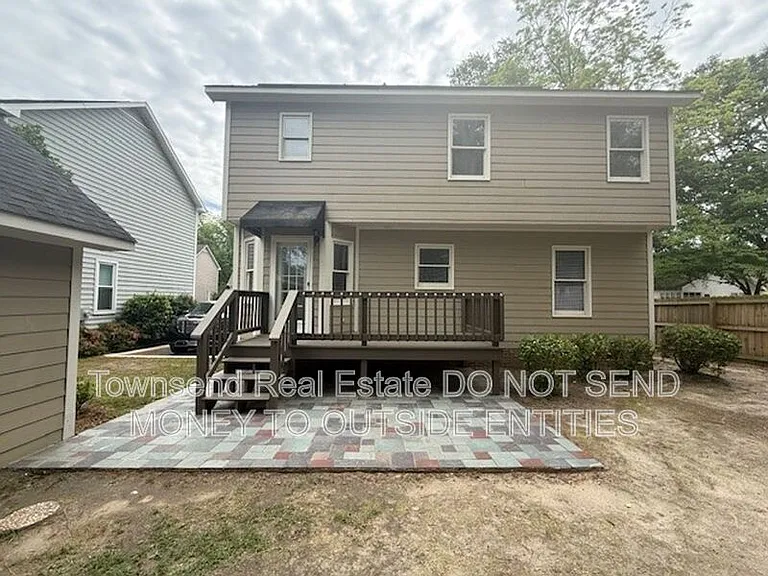 2012 Fig Ct — Photo 19