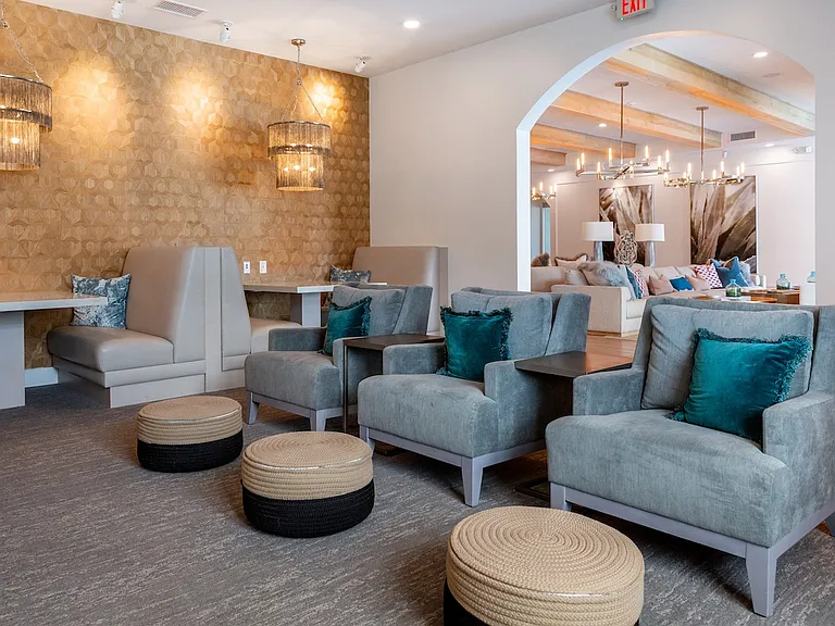 Oasis at Surfside — Photo 22
