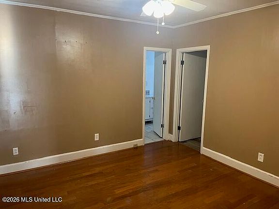 5th image of 312 Porter Ave