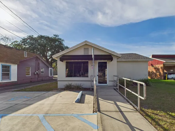 318 S 1st St, Lake Wales, FL 33853