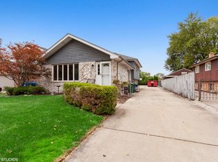 11126 S Leamington Ave, Alsip, IL 60803