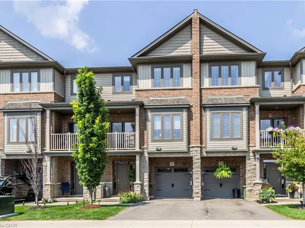 319 Skinner Rd, Hamilton, ON L8B 1W5