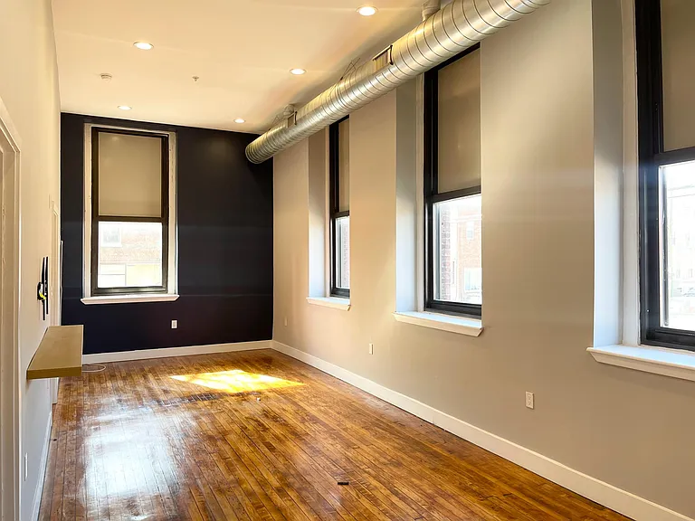 1515 S 17th St #316 — Photo 15