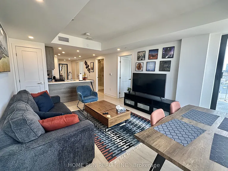340 Queen St #1701 — Photo 12