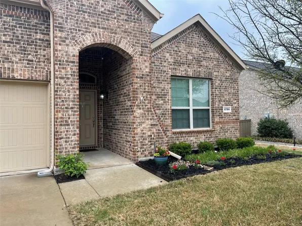 1725 Cattleman St, Van Alstyne, TX 75495