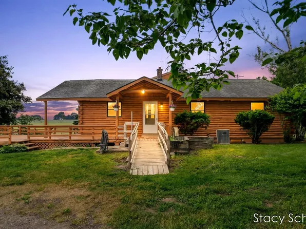 3108 Dumont Rd, Allegan, MI 49010