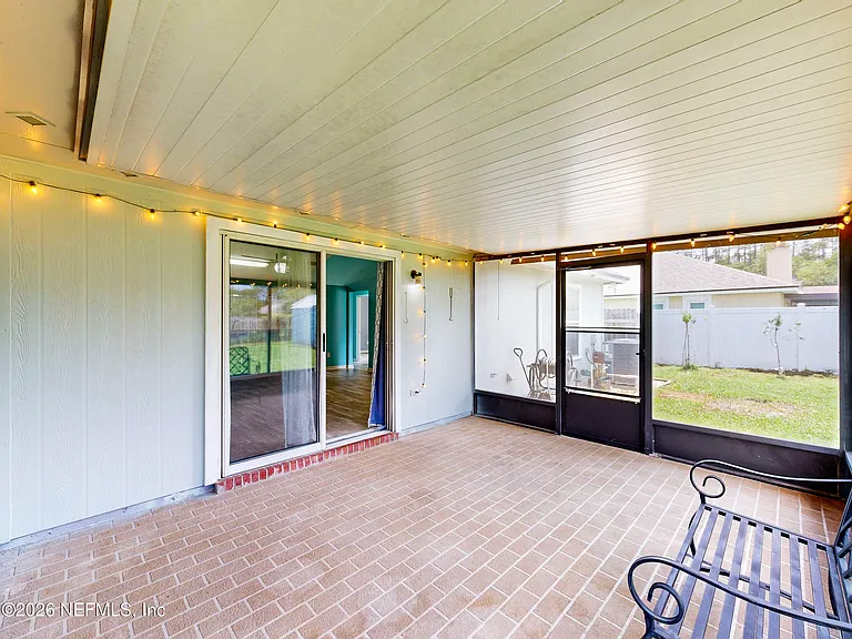 2084 Frogmore Dr — Photo 34
