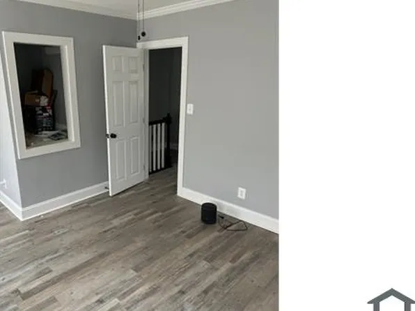548 Chalcot Sq, Baltimore, MD 21221