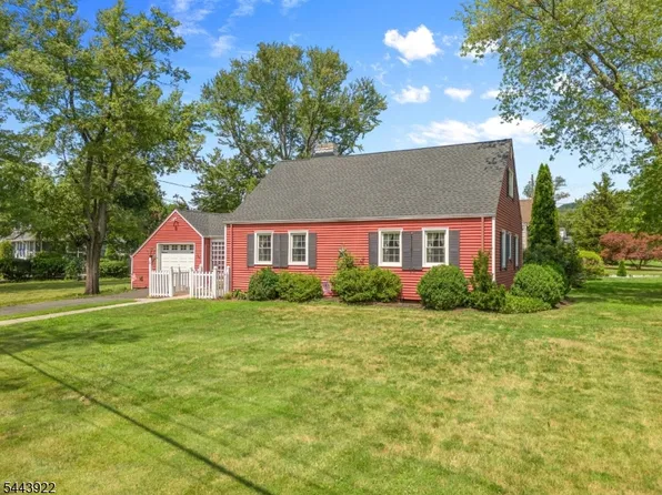 550 Ayres Ave, North Plainfield Boro, NJ 07063