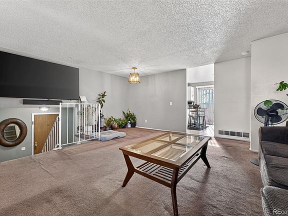 4th image of 4581 Fullerton Court
