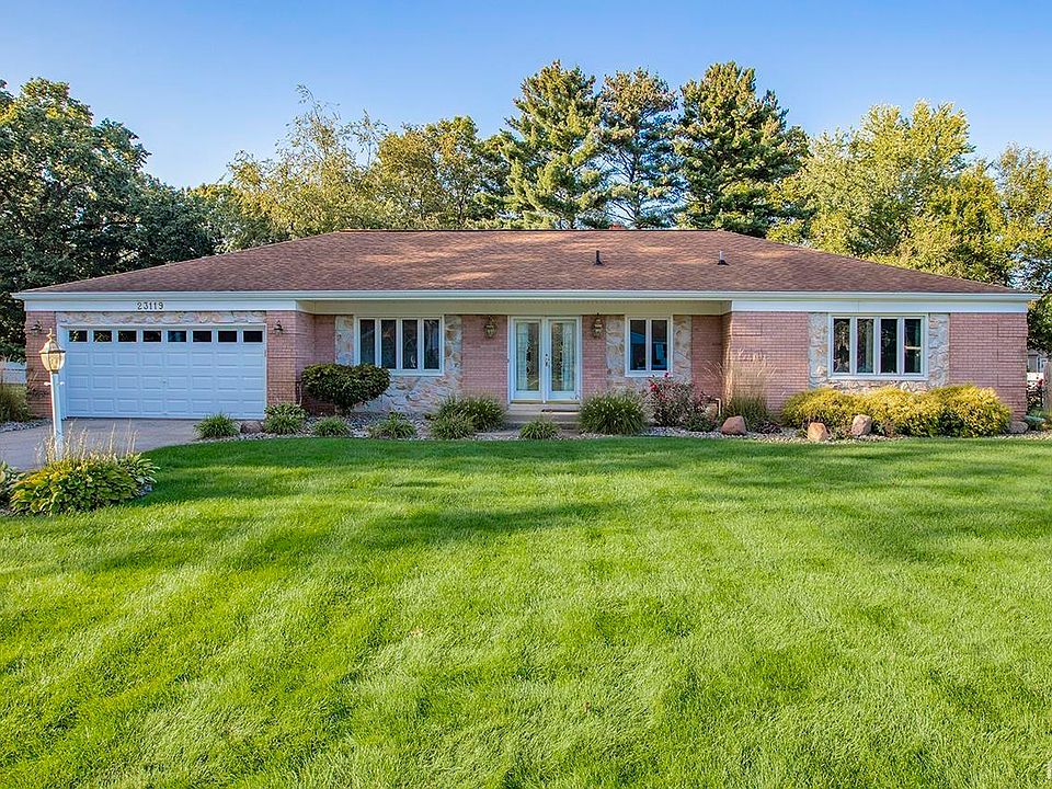 1st image of 23119 Leslie Ln