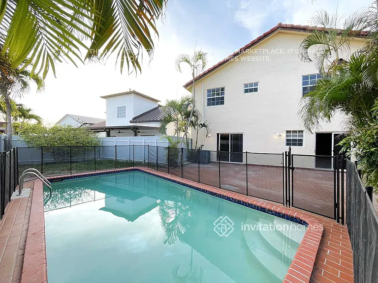 15400 SW 59th St — Photo 12