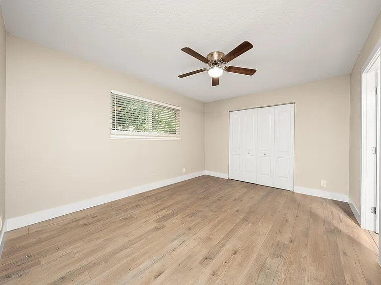 123 Lido Cir — Photo 13